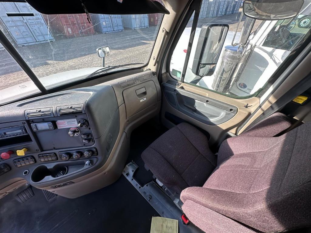 2016 FREIGHTLINER CASCADIA EVOLUTION