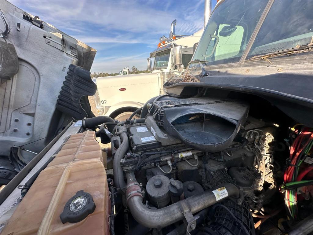 2016 FREIGHTLINER CASCADIA EVOLUTION