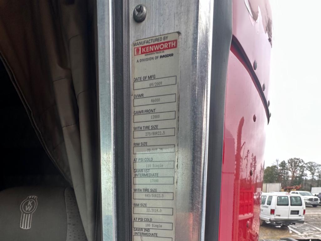 2010 KENWORTH T660