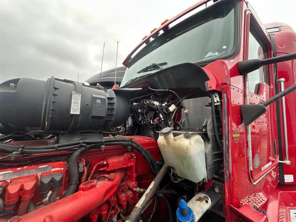 2010 KENWORTH T660