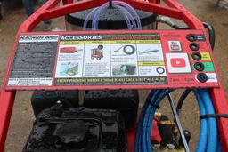 MAGNUM 4000 SERIES PRESSURE WASHER