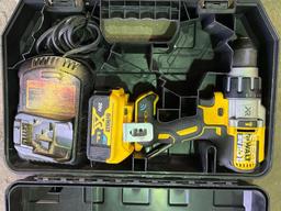 DEWALT DCD997 CORDLESS HAMMER DRILL