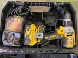 DEWALT DCD997 CORDLESS HAMMER DRILL