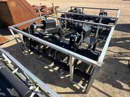 72IN ROCK GRAPPLE BUCKET