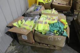 ASSORTED LOT OF SAFETY VEST
