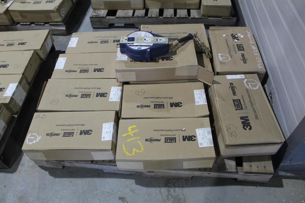 PALLET OF ULTRA LOC SELF RETRACTING LIFELINES