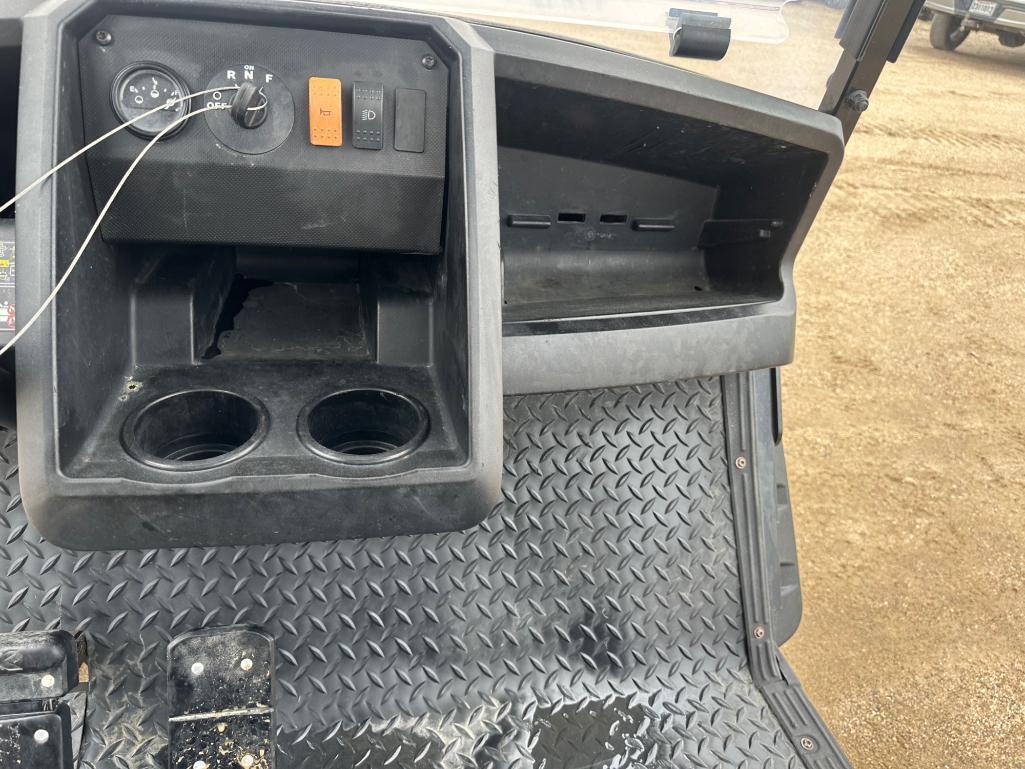 2021 CUSHMAN 800X GOLF CART