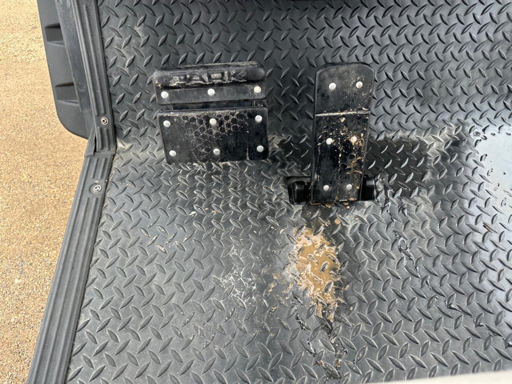 2021 CUSHMAN 800X GOLF CART