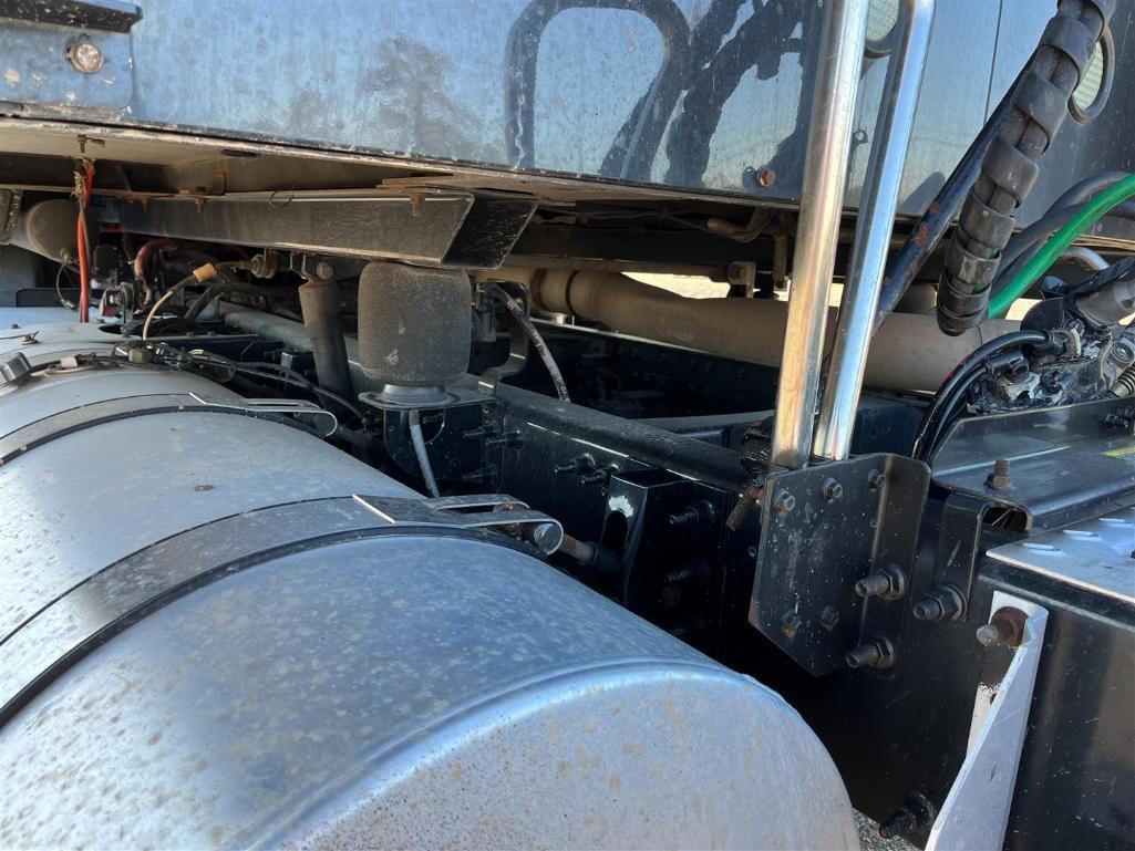 2016 MACK CXU613 TRUCK TRACTOR