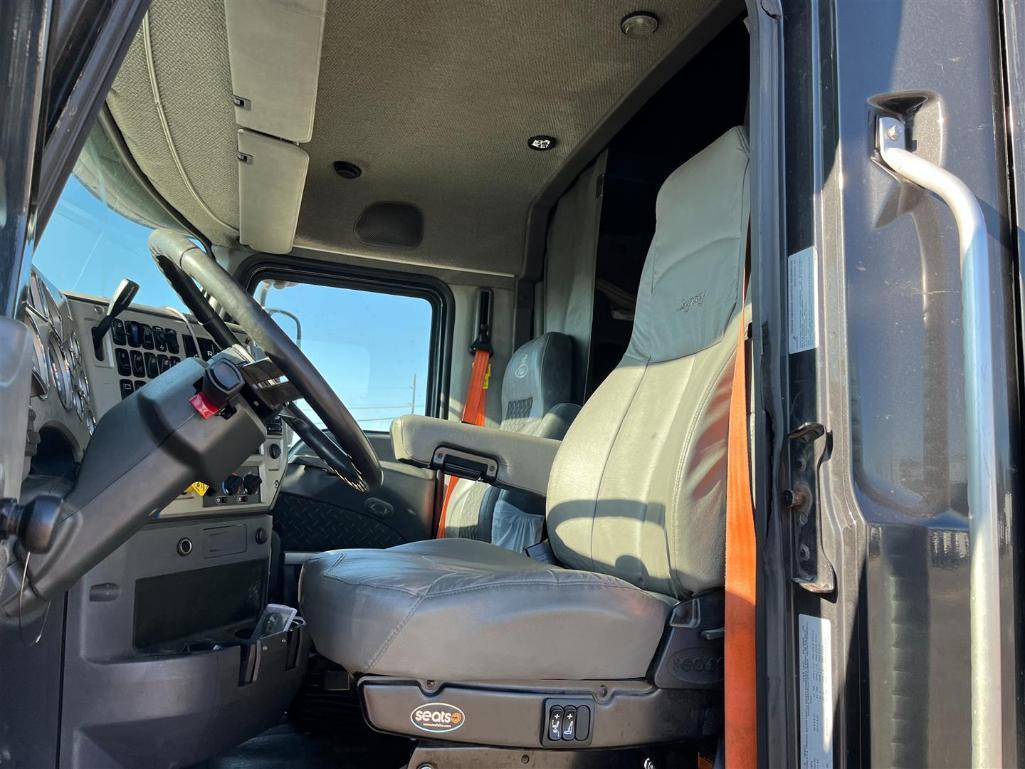 2016 MACK CXU613 TRUCK TRACTOR