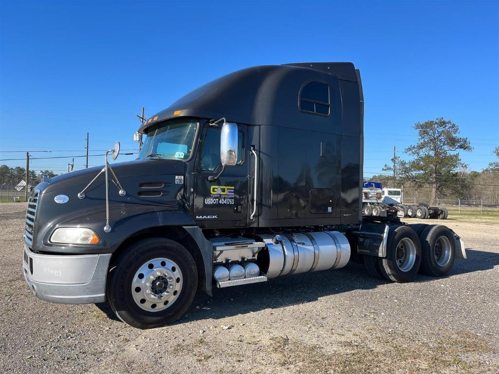 2016 MACK CXU613 TRUCK TRACTOR