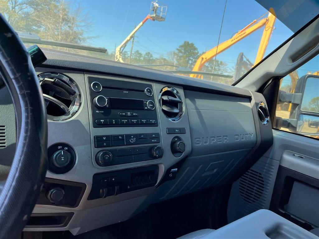 2013 FORD F250XLT PICKUP