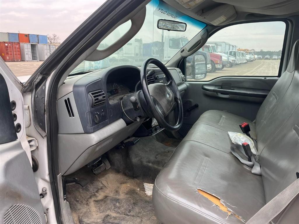 2005 FORD F250XL PICKUP