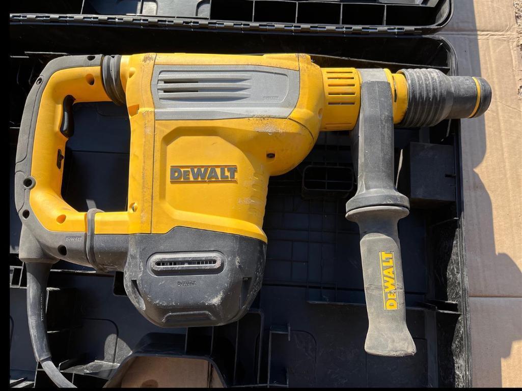 DEWALT D25614 SDS MAX HAMMER