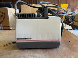 INGERSOLLRAND WORKBENCH 100 AIR COMPRESSOR