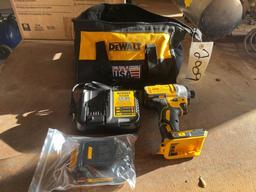 DEWALT DCD787 IMPACT DRIVER WITH BAG BATTERY AND CHARGER