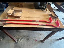 2 CRAFTSMAN 36IN SPRING STEEL WRECKING BARS