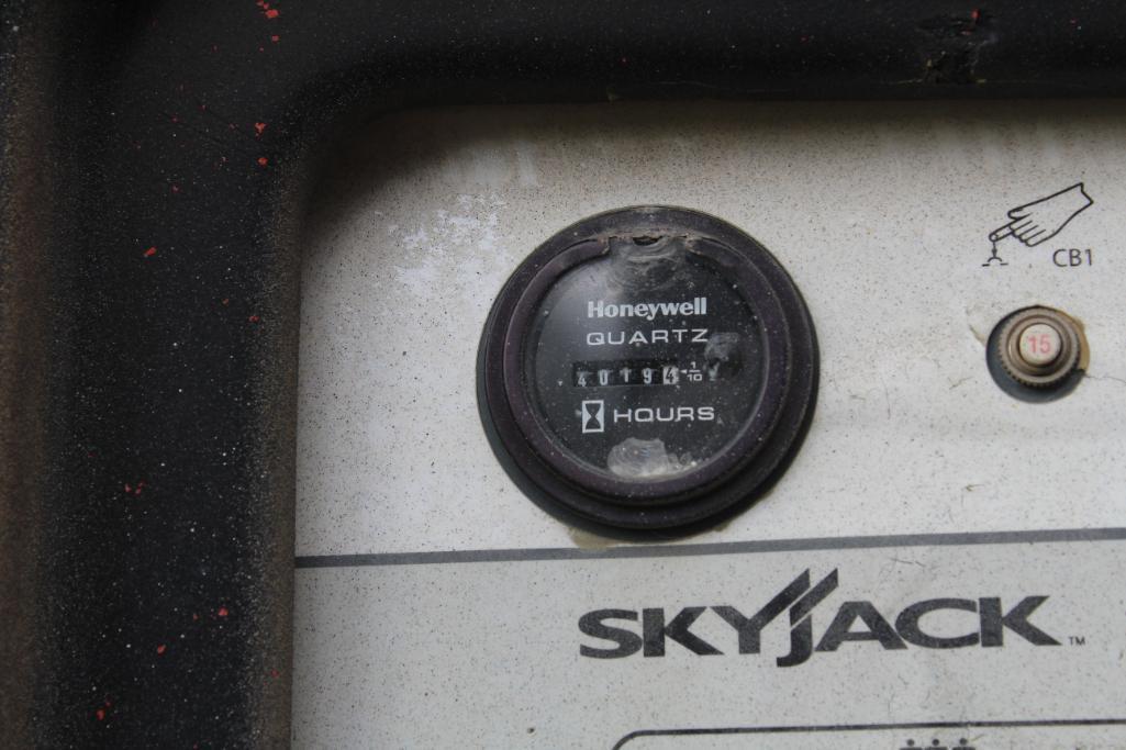 SKYJACK SJ86T MANLIFT