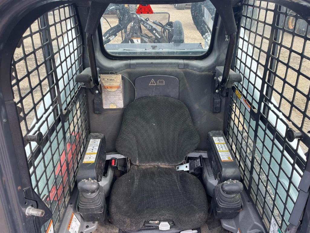 BOBCAT T770 LOADER