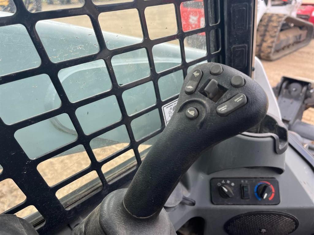 BOBCAT T770 LOADER