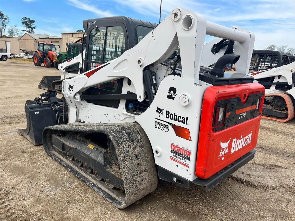 BOBCAT T770 LOADER