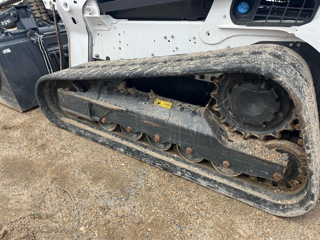 BOBCAT T770 LOADER