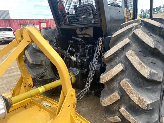 NEW HOLLAND B110R2 WOODS BOSS