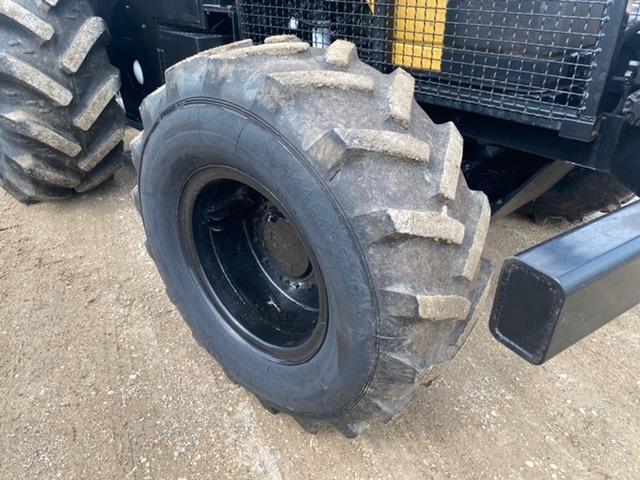 NEW HOLLAND B110R2 WOODS BOSS