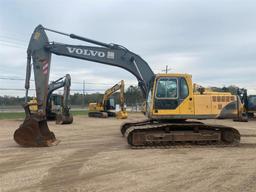 VOLVO EC240BLC EXCAVATOR