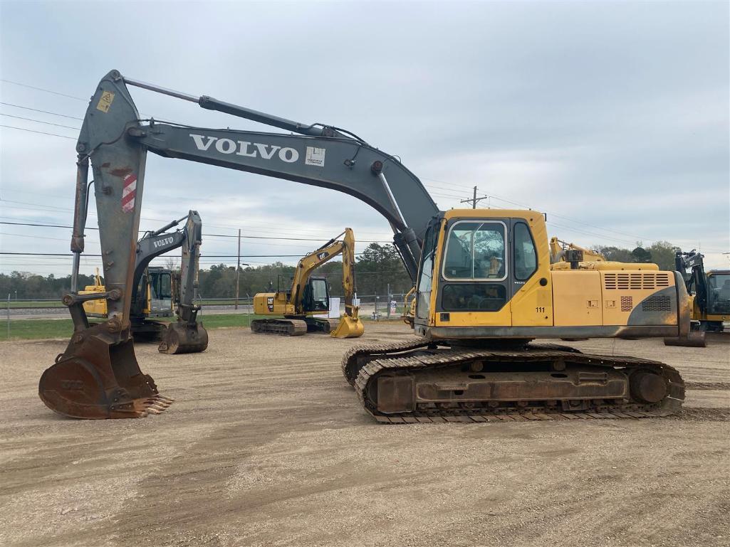 VOLVO EC240BLC EXCAVATOR
