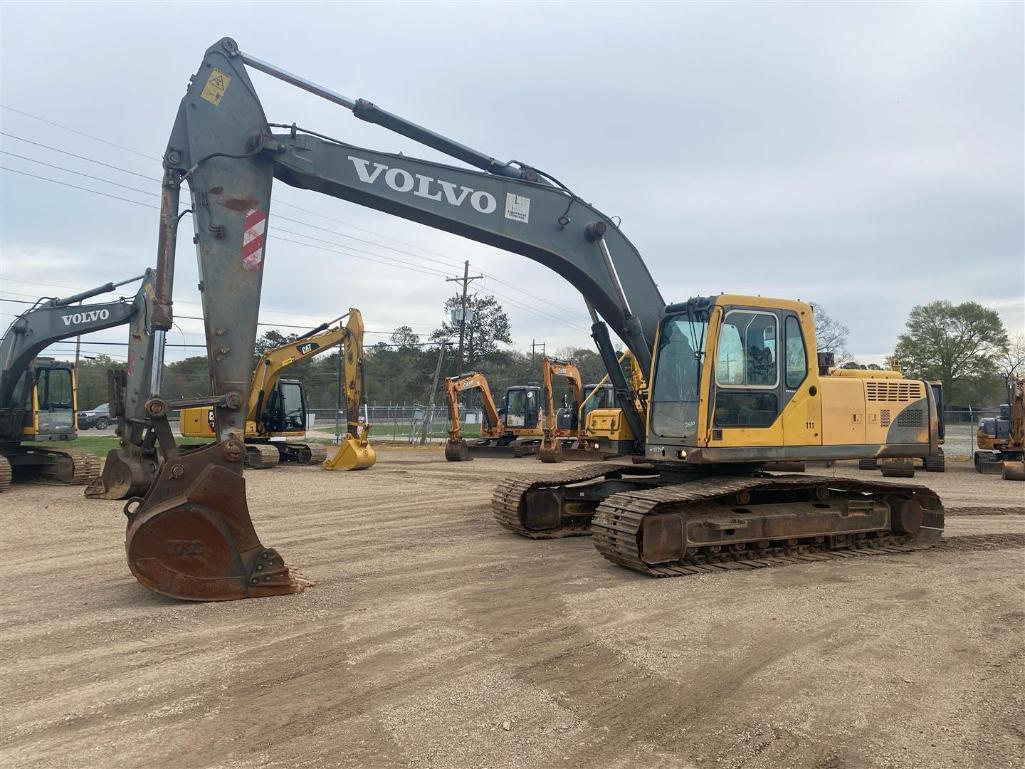 VOLVO EC240BLC EXCAVATOR
