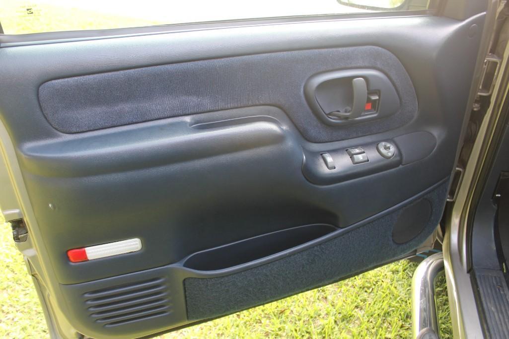 1998 CHEVROLET 1500 4X4
