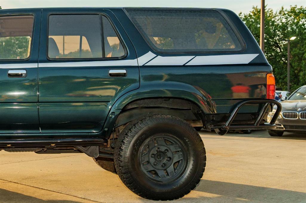 1994 TOYOTA 4RUNNER SR5