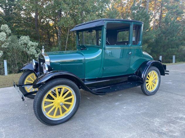 1927 FORD MODEL T | Offered at No Reserve