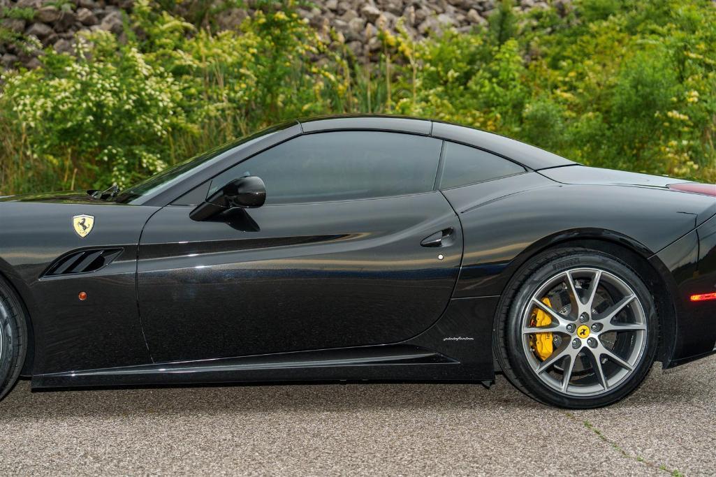 2013 FERRARI CALIFORNIA