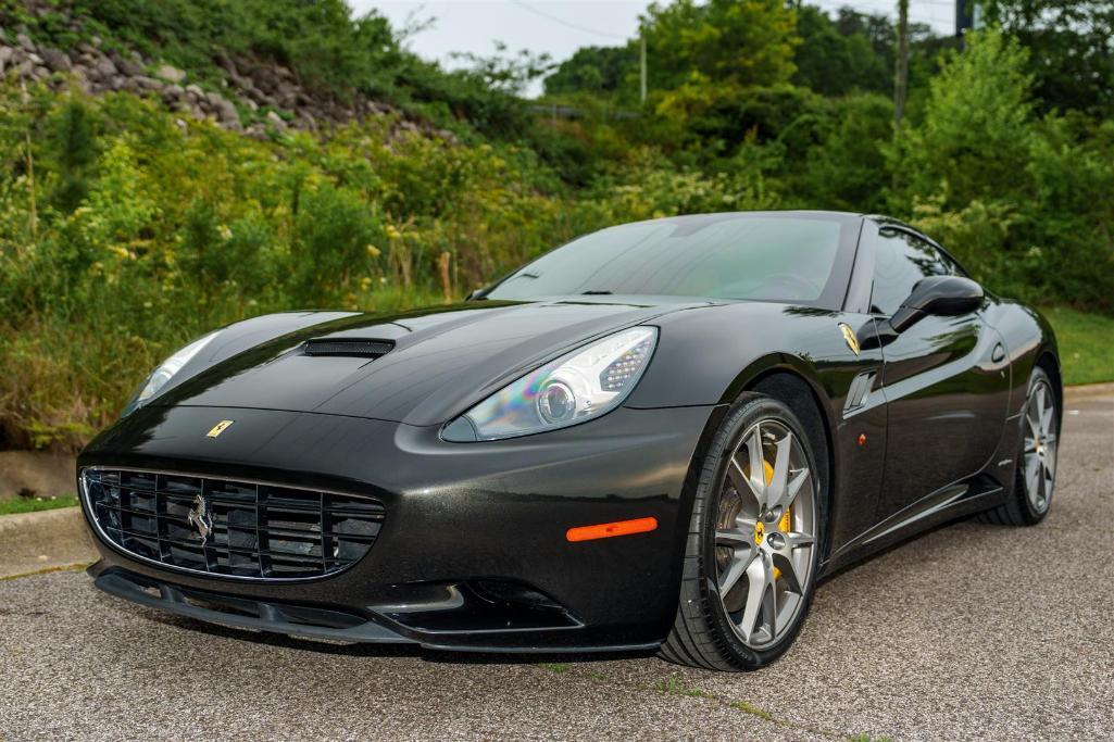 2013 FERRARI CALIFORNIA