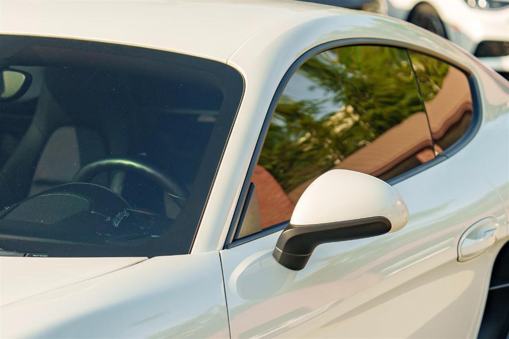 2014 PORSCHE CAYMAN