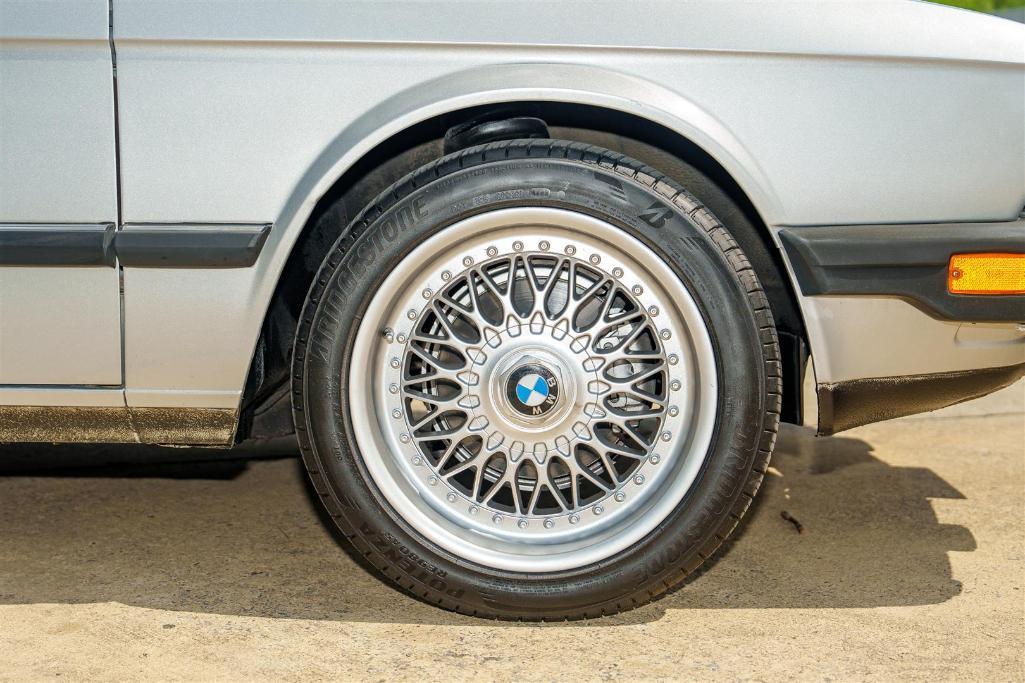 1986 BMW 528E