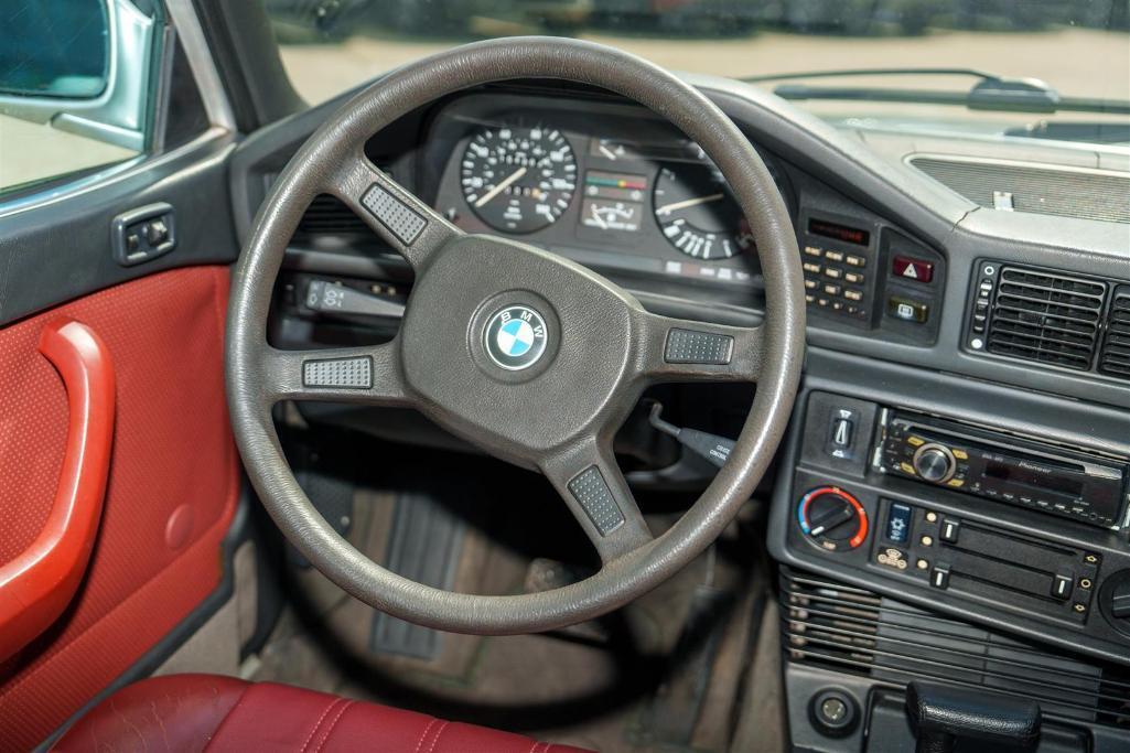 1986 BMW 528E