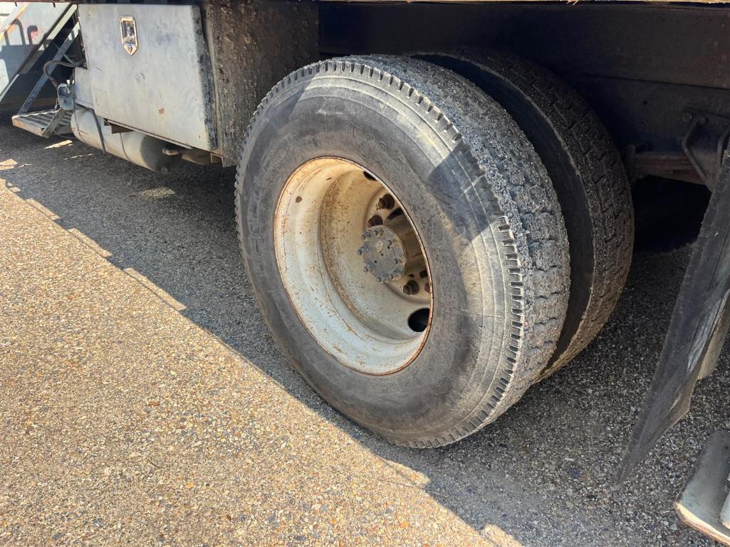2005 80-45 RO STINGER MTD ON INTERNATIONAL TRUCK