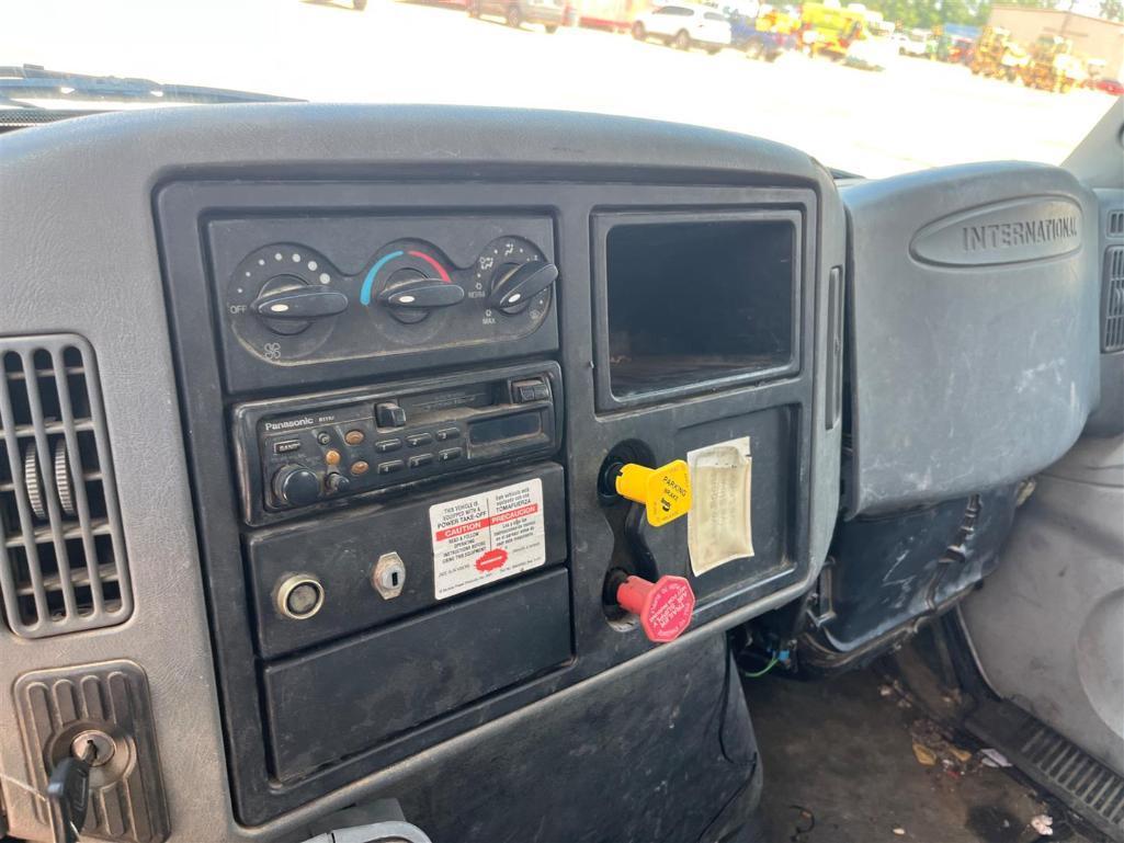 2005 80-45 RO STINGER MTD ON INTERNATIONAL TRUCK