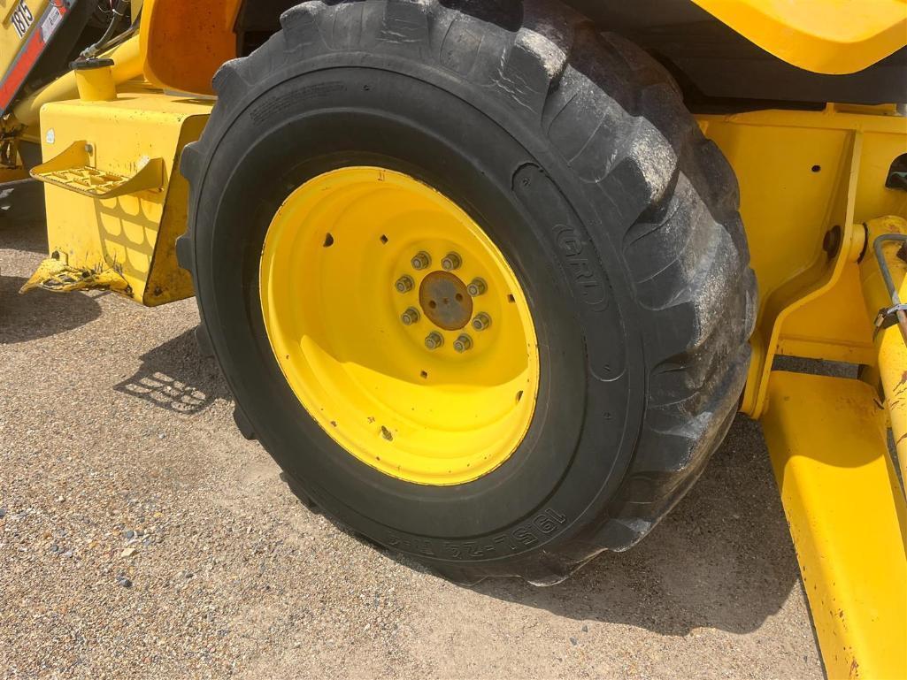 NEW HOLLAND 75B LOADER