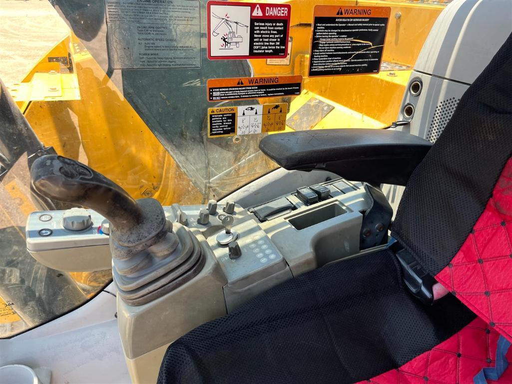 2014 DEERE 135G EXCAVATOR