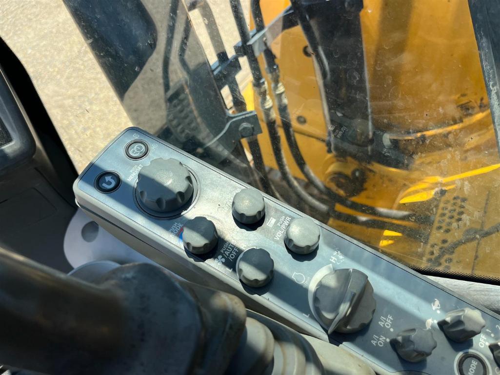 2014 DEERE 135G EXCAVATOR
