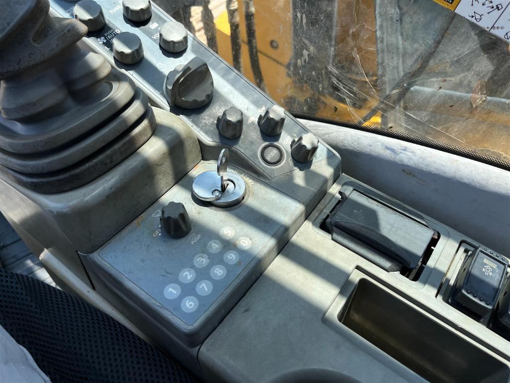 2014 DEERE 135G EXCAVATOR