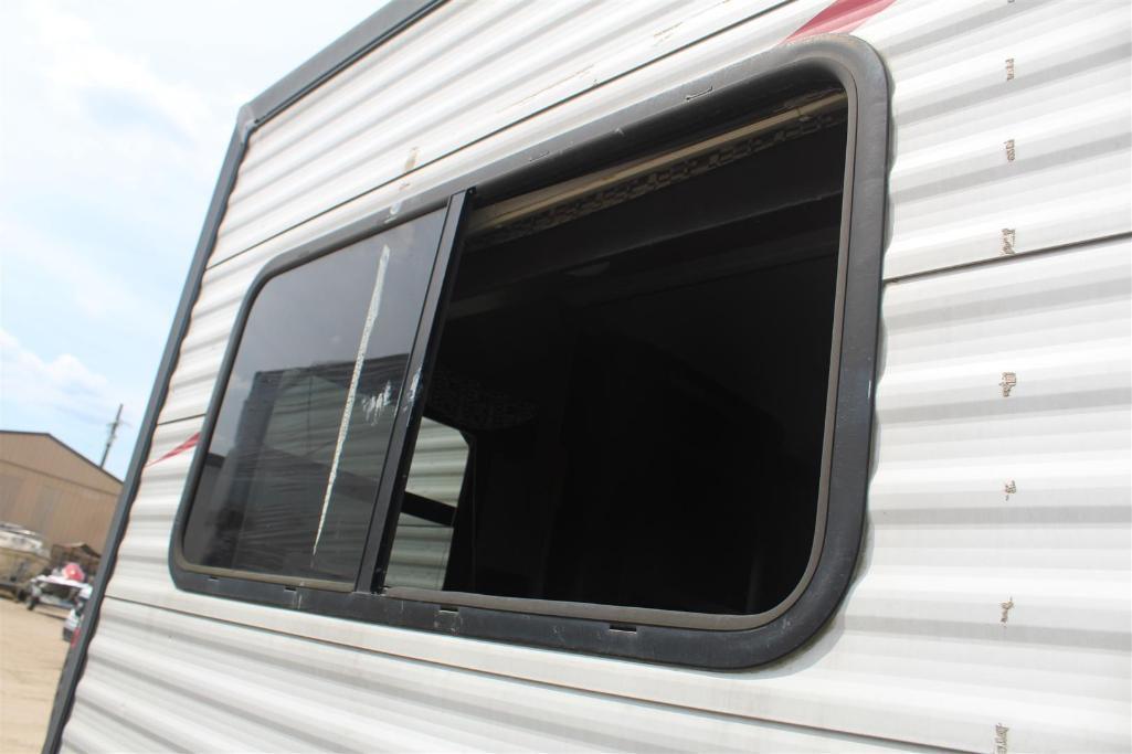 ASPEN TRAIL 28FT BUMPER PULL CAMPER,  SELLING SUBJECT TO BANK APPROVAL