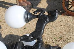 HEAVY DUTY HORSE LIGHTS WITH GLOBES ON POLE