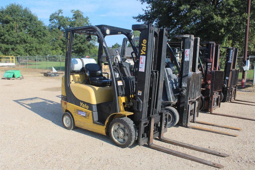 2011 YALE FORKLIFT