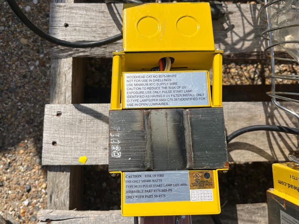 PALLET OF (8) GET TOUGH PULSE START SHOP/BAY LIGHTS