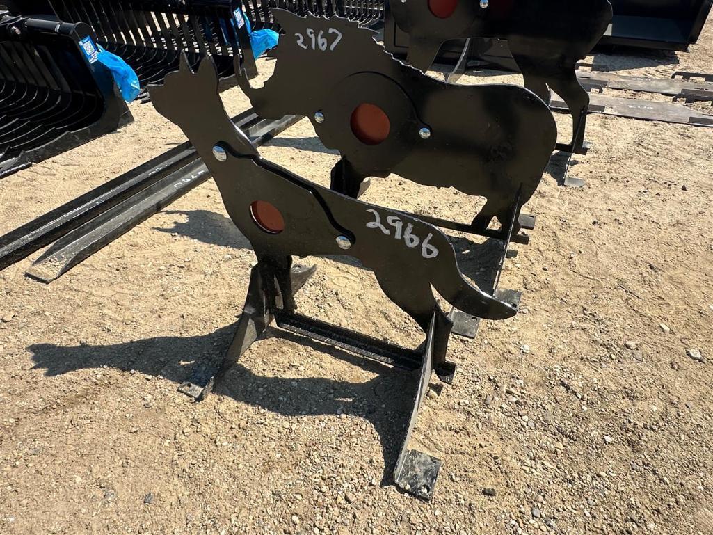 3/8 AR500 STEEL COYOTE SHOOTING TARGER WITH HEART FLAPPER